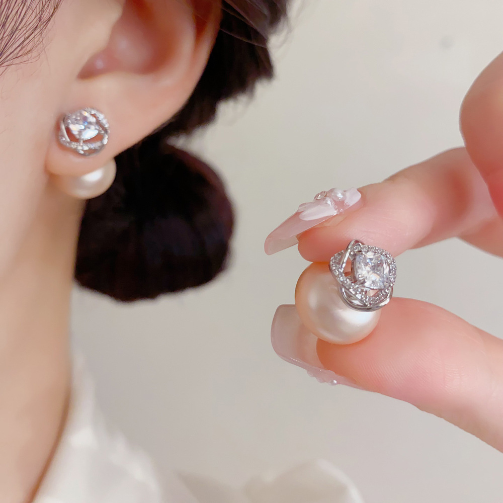 Cluster Stud Ear - ต่างหูแบบติดหูทรงกลมประดับคริสตัลระยิบระยับ ดีไซน์โรแมนติก ให้ความรู้สึกอบอุ่น ต่างหูทรงหยดน้ำ สร้างเสน่ห์ นำเทรนด์