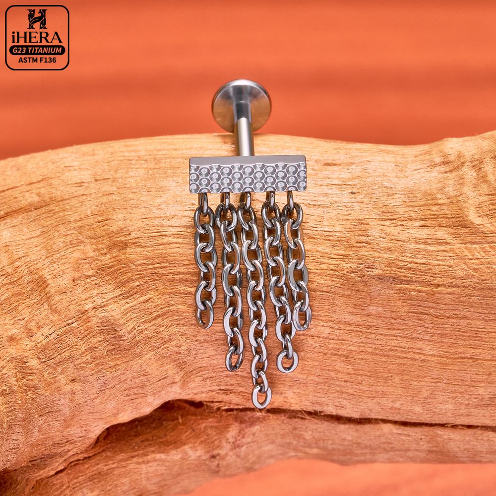 ต่างหูไทเทเนียม ASTM F136 แบบโ - Cluster Stud Ear บทวิจารณ์และราคา