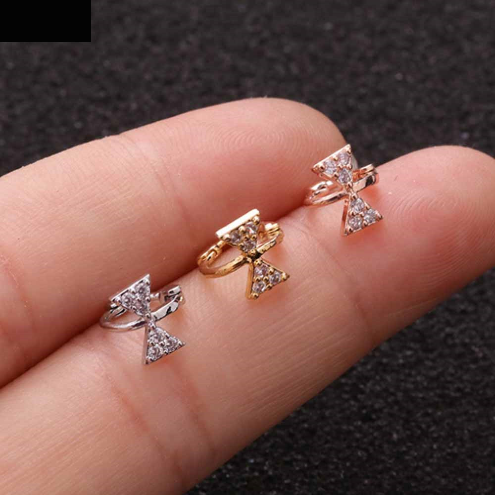 ต่างหูสแตนเลสประดับเพชรซิร์คอน - Body Jewelry Trend บทวิจารณ์และราคา