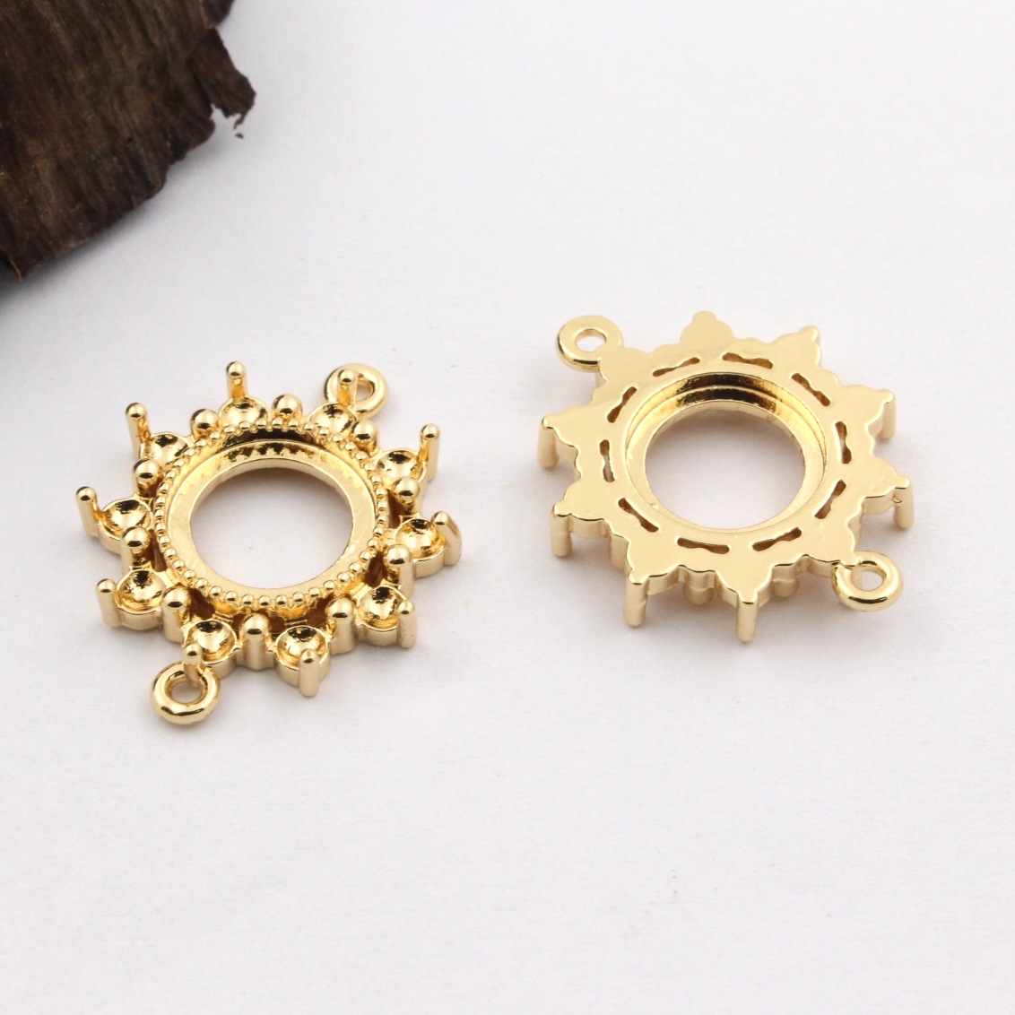 ตัวเชื่อมจี้แบบเปิดด้านหลัง ทำ - Body Jewelry Top บทวิจารณ์และราคา