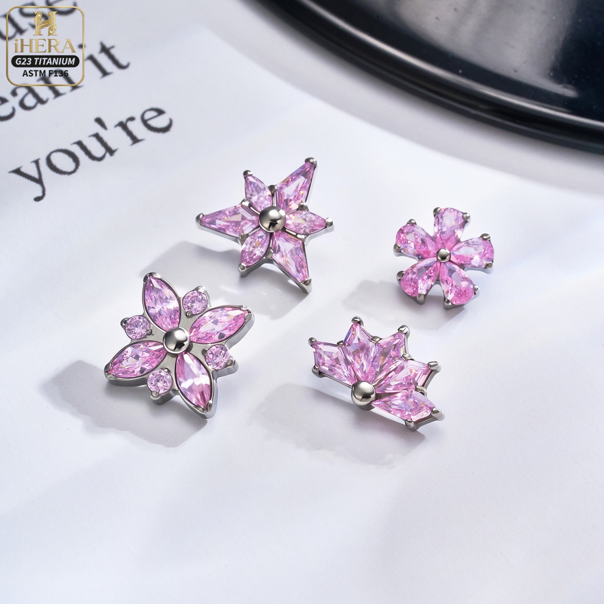 เครื่องประดับเจาะหูไทเทเนียม A - Cluster Stud Ear บทวิจารณ์และราคา