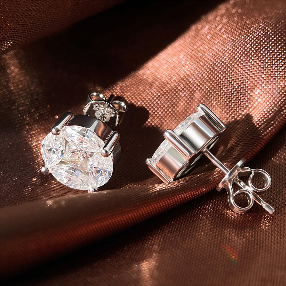 ต่างหูโมอิสซาไนต์ทรงคลัสเตอร์  - Cluster Stud Ear บทวิจารณ์และราคา